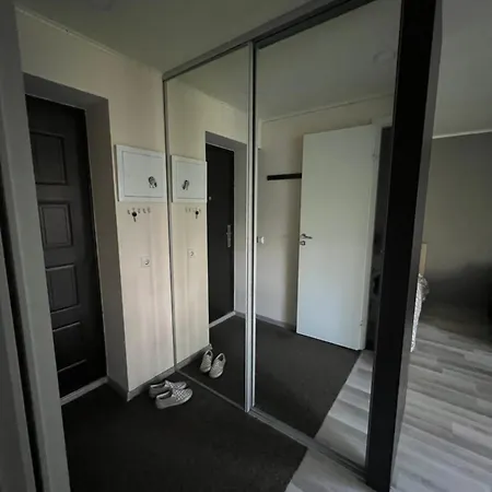 Korteriuehistu 66 Apartment Torva